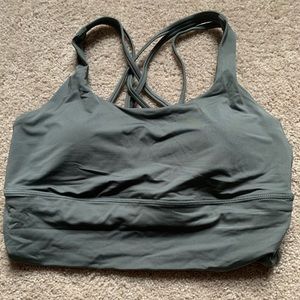 sports bra